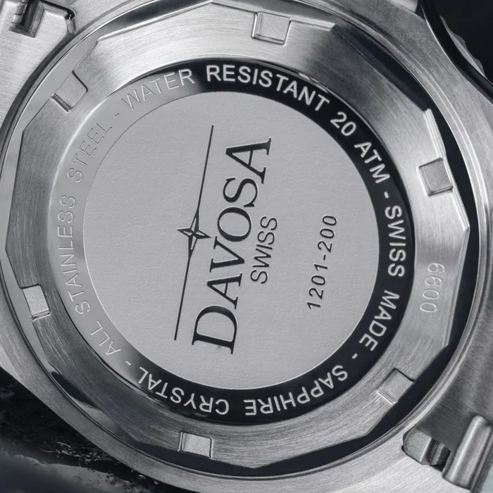 Davosa Watch  Ternos Diver Black and Blue Bezel Tri Link - Image 8