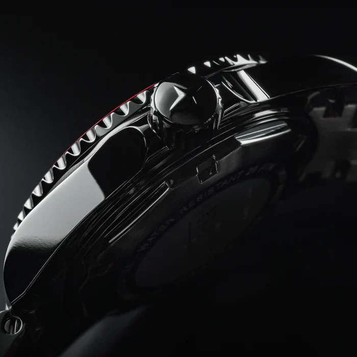 Davosa Watch Ternos GMT Red and Blue Penta link - Image 6