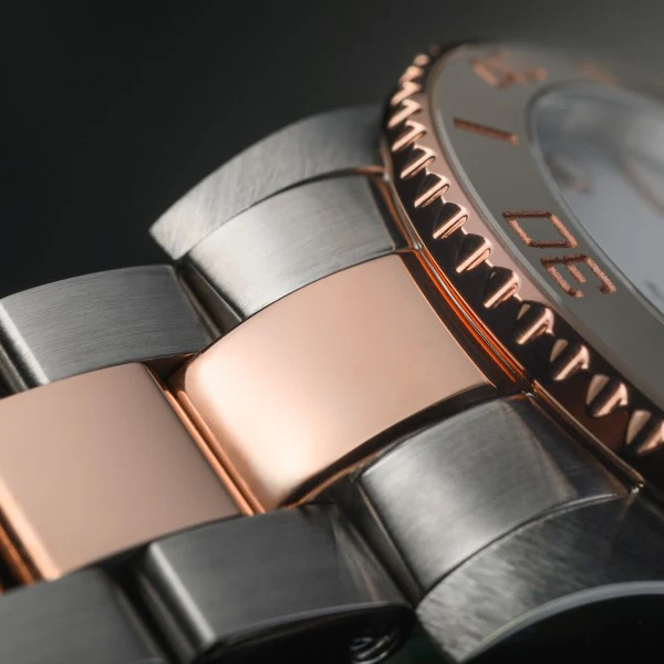 Davosa Ternos Medium Watch - Image 4