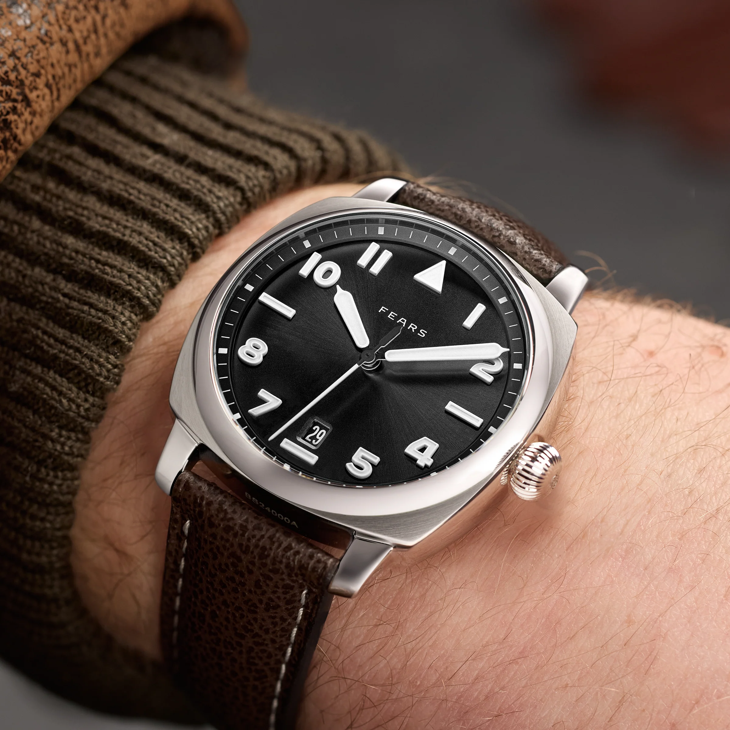Fears Brunswick 40 Filton Raven Black Bracelet Watch - Image 3