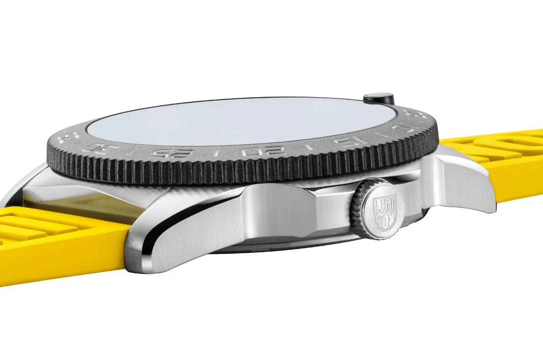 Luminox Pacific Diver 3120 Series Watch - Image 4