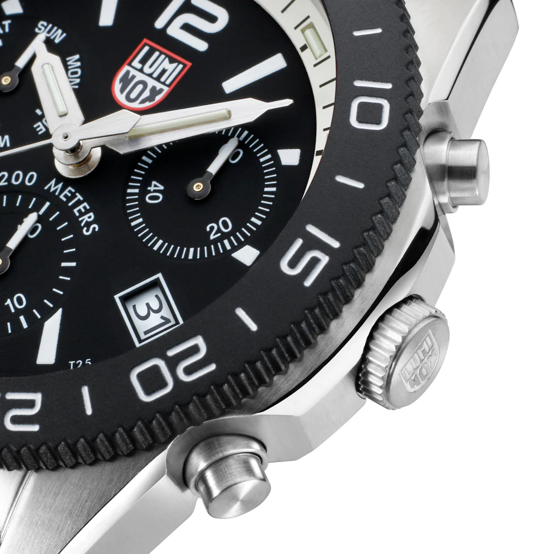 Luminox Sea Pacific Diver Chronograph 3140 Black White Watch - Image 4