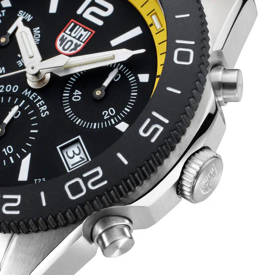 Luminox Sea Pacific Diver Chronograph 3140 Black Yellow Watch - Image 6