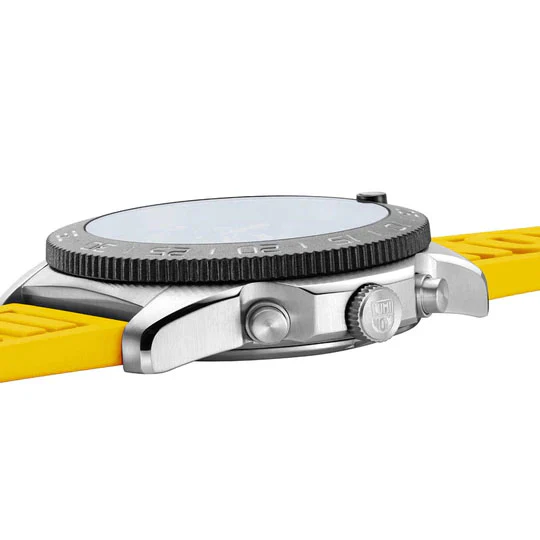 Luminox Sea Pacific Diver Chronograph 3140 Black Yellow Watch - Image 7