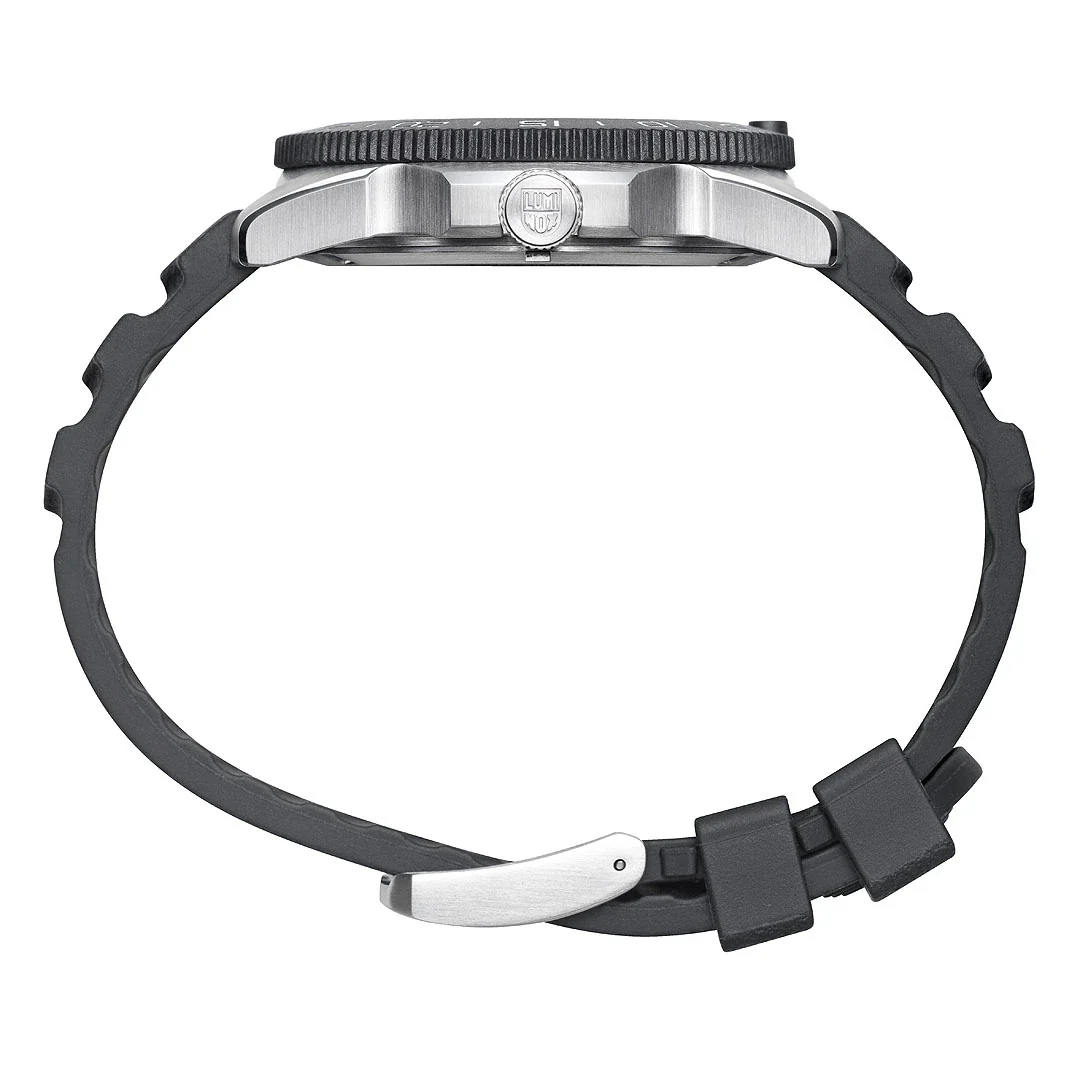 Luminox Pacific Diver Mens Watch - Image 4