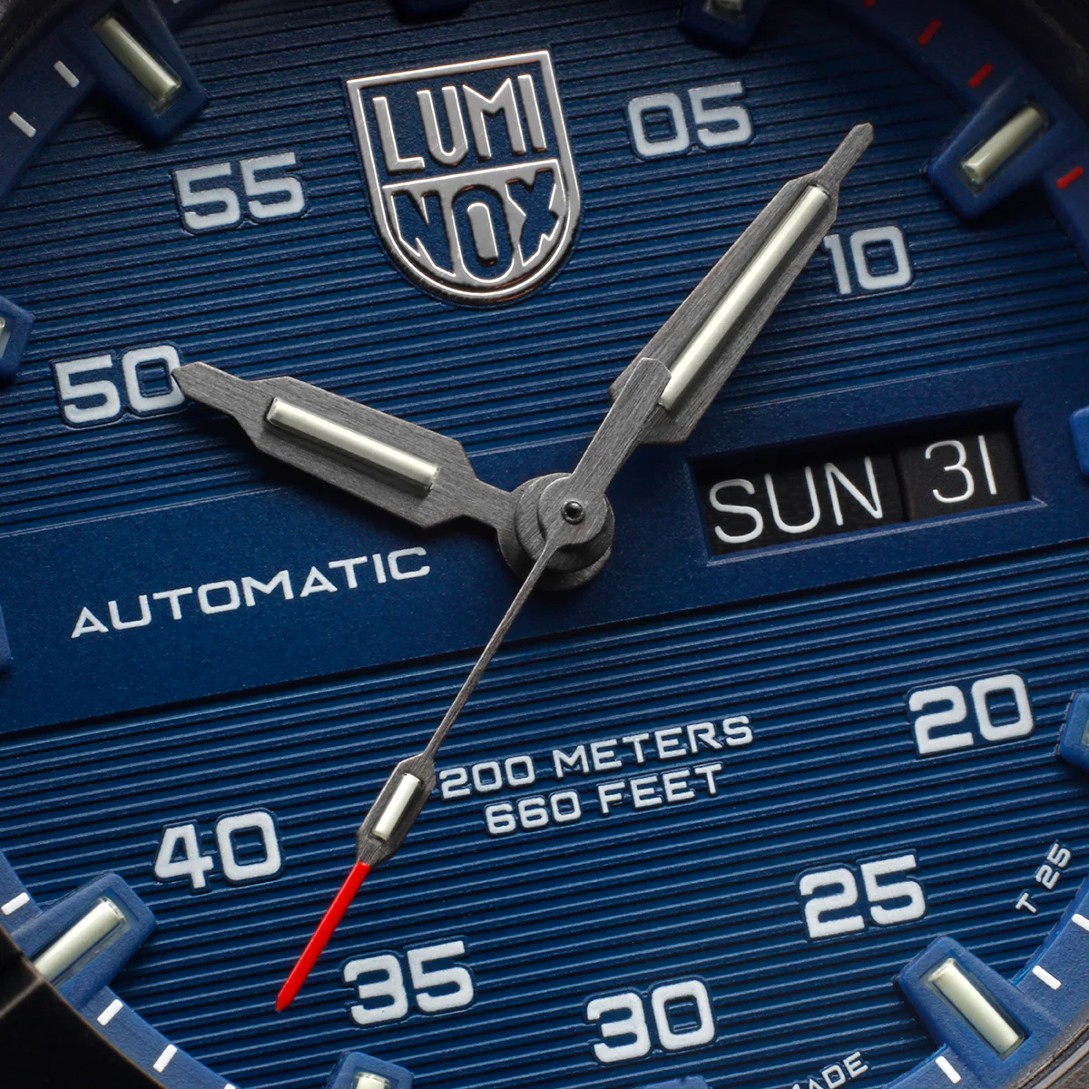 Luminox Sea Master Automatic Carbon Seal 3800 Series Watch - Image 6