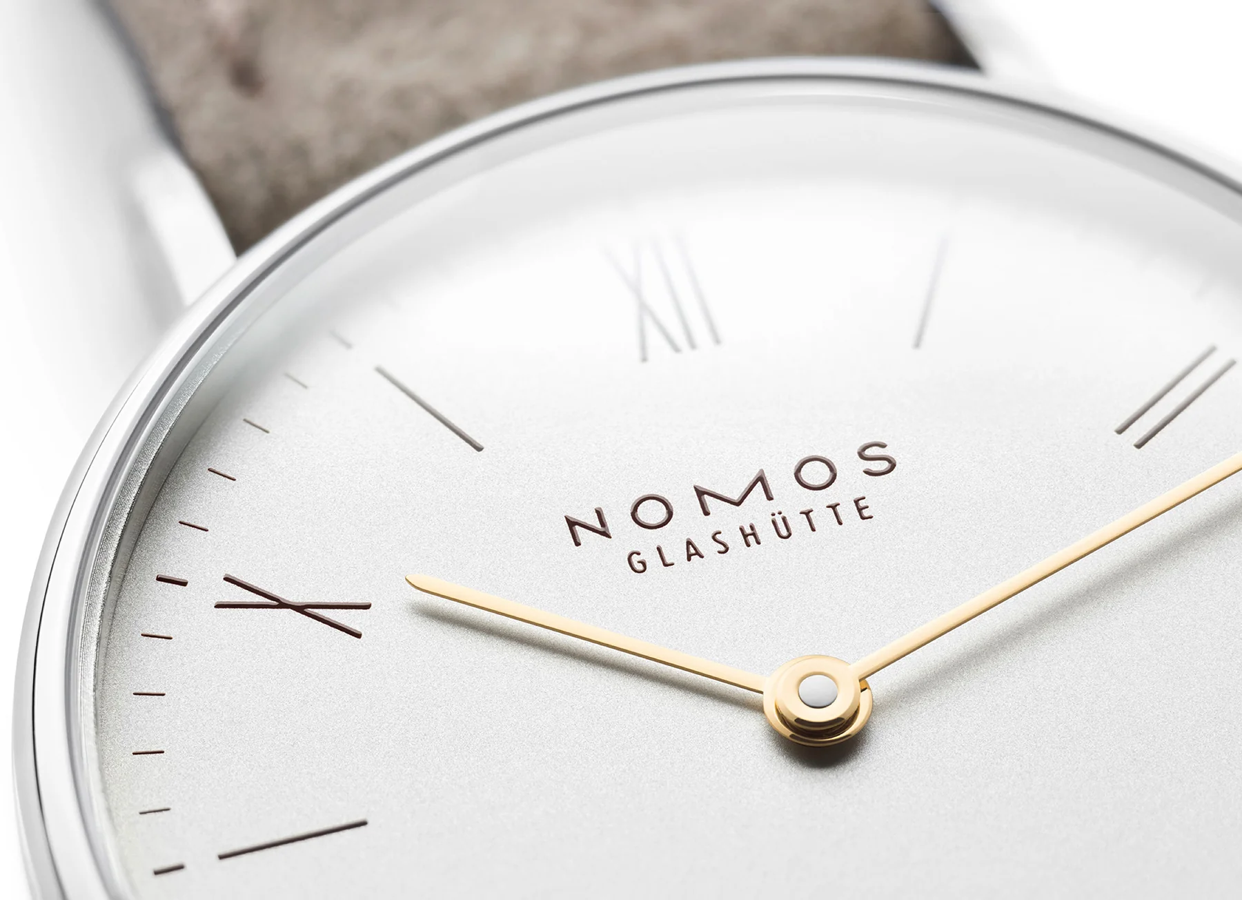 Nomos Glashutte Ludwig 33 Duo Steel Back Watch - Image 5