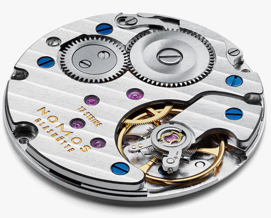 Nomos Glashutte Tangente 33 Karat Ladies Sapphire Crystal Watch - Image 7