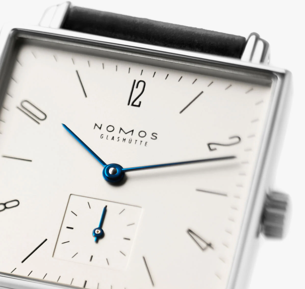 Nomos Glashutte Tetra White Steel Back Watch - Image 4