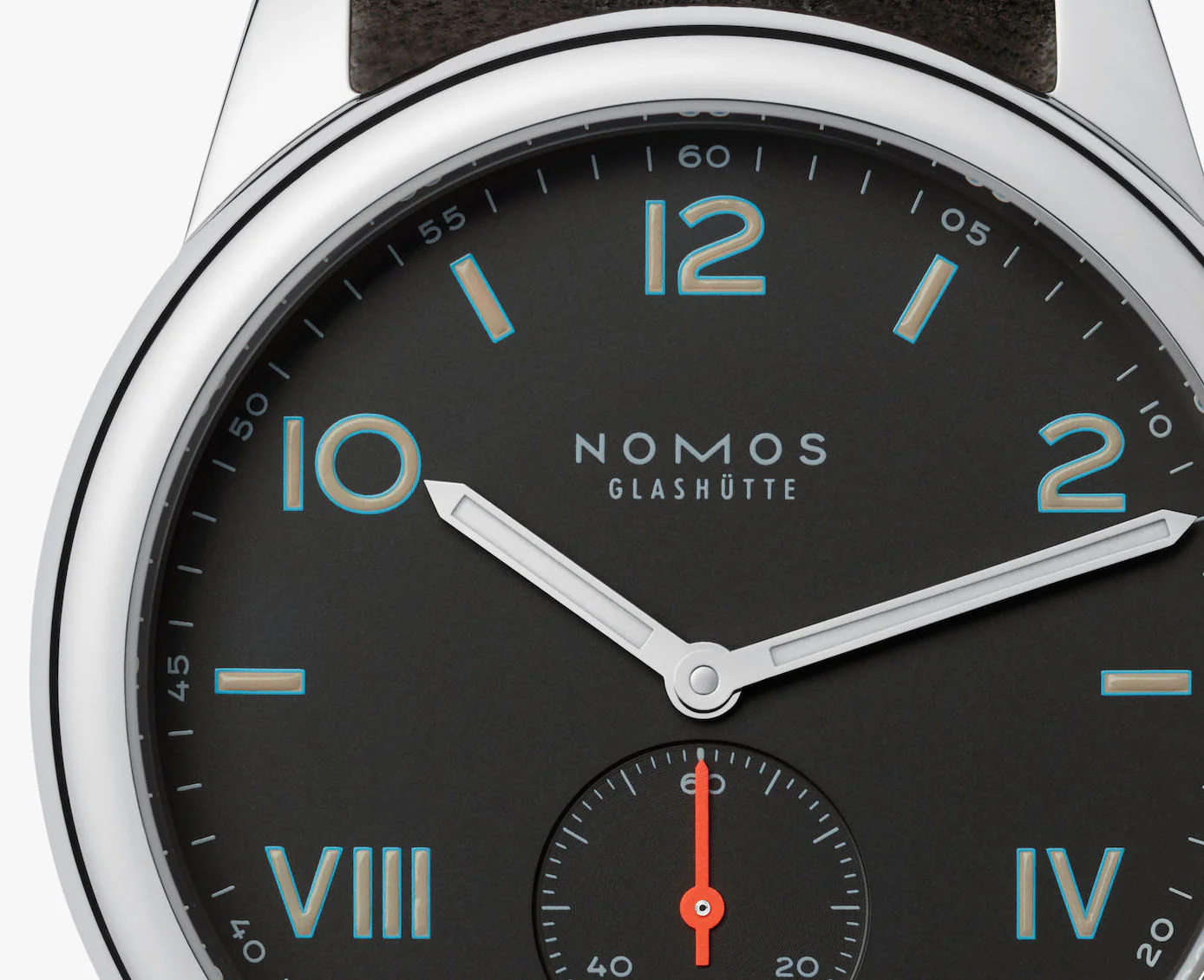 Nomos Glashutte Club Campus 38 Nacht Steel Back Watch - Image 4