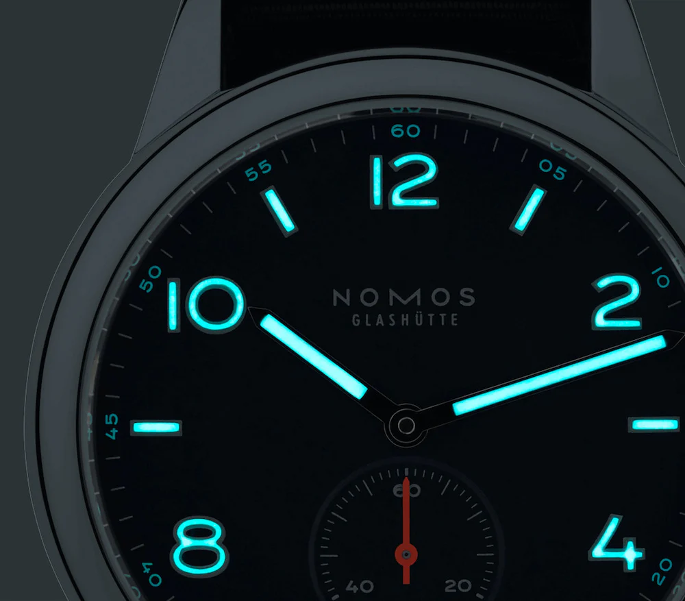Nomos Glashutte Watch Club Neomatik Signalblau Sapphire Crystal - Image 5