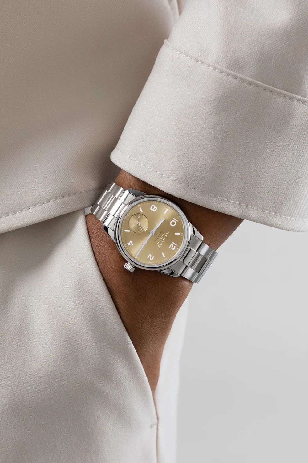 Nomos Glashutte Club Sport Neomatik 34 Gold Sapphire Glass Watch - Image 6