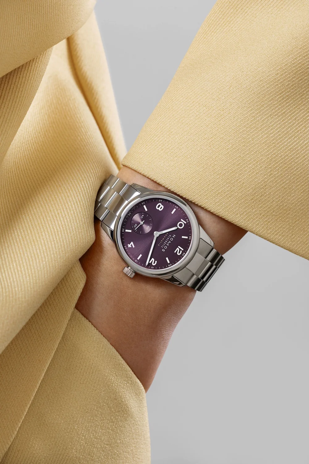Nomos Glashutte Club Sport Neomatik 34 Purple Steel Back Watch - Image 6