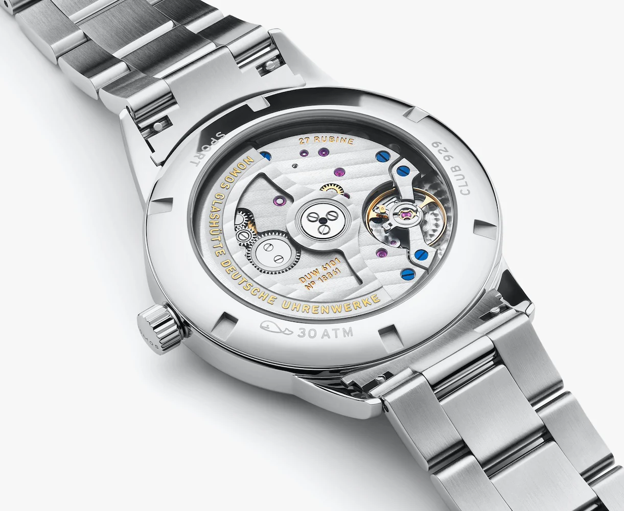 Nomos Glashutte Club Sport Neomatik 42 Date Black Sapphire Crystal Watch - Image 3
