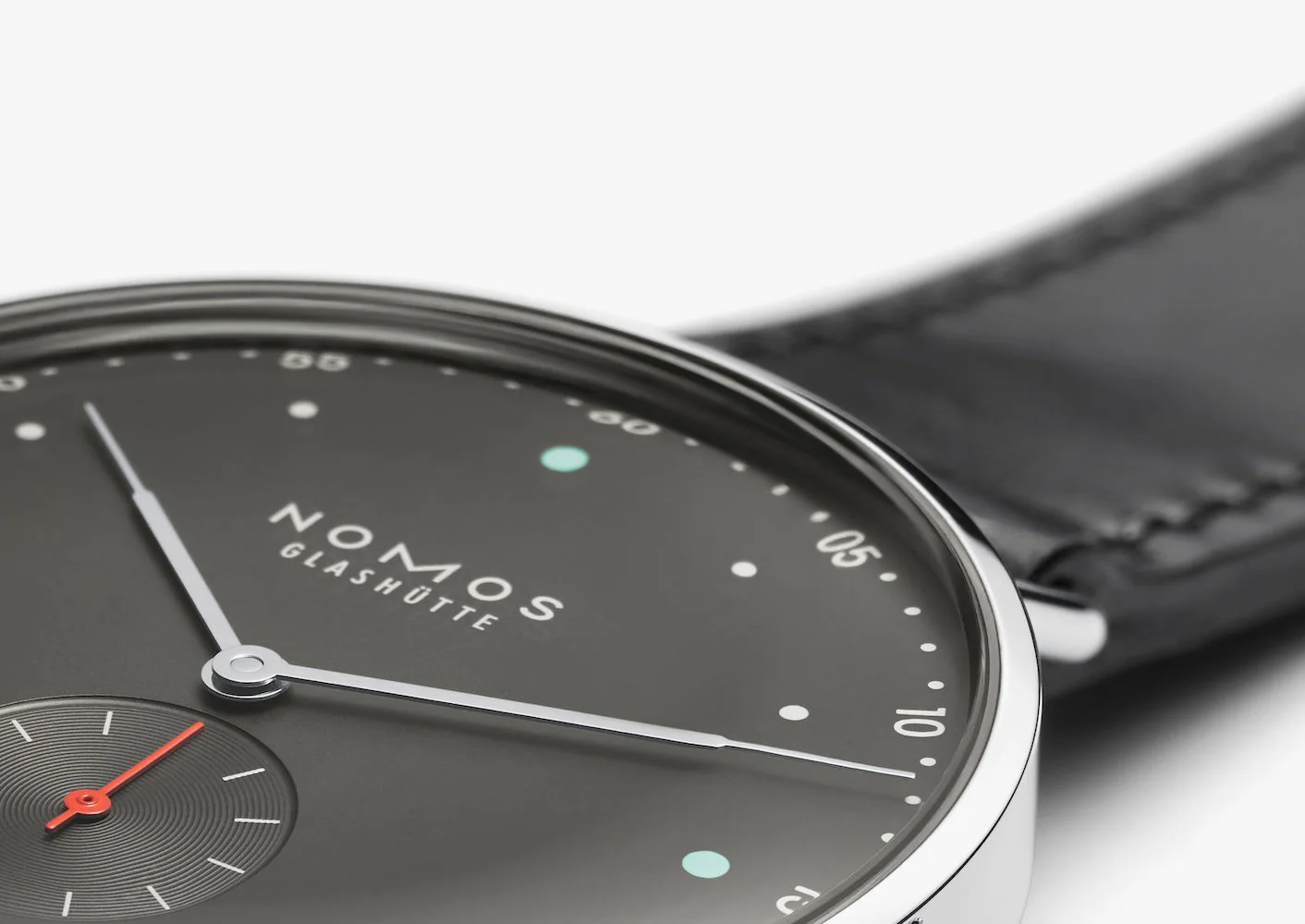 Nomos Glashutte Watch Metro 38 Steel Back - Image 4