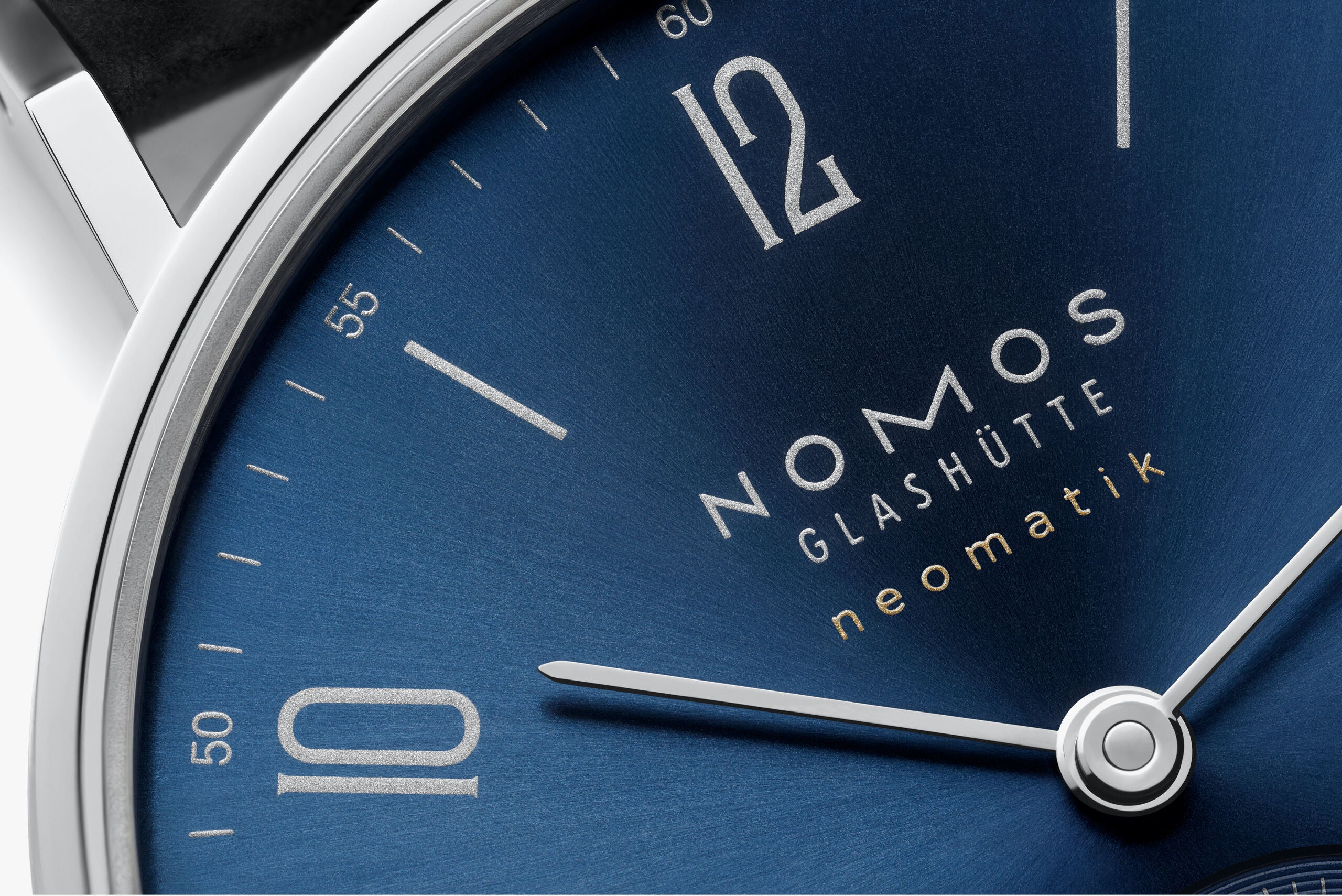 Nomos Glashutte Tangente Neomatik 39 Blue Gold Steel Back Watch - Image 5