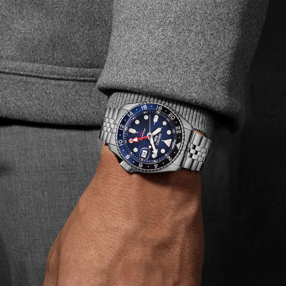 Seiko 5 Sports GMT SKX Blueberry Re-Interpretation Watch - Image 4
